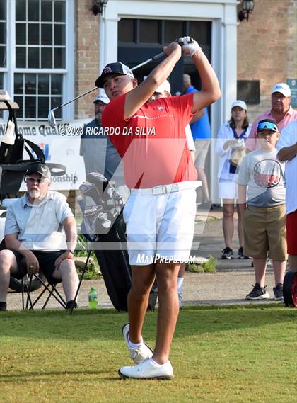 Thumbnail 2 in UIL 2A Boys Golf Finals photogallery.