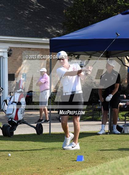 Thumbnail 2 in UIL 2A Boys Golf Finals photogallery.