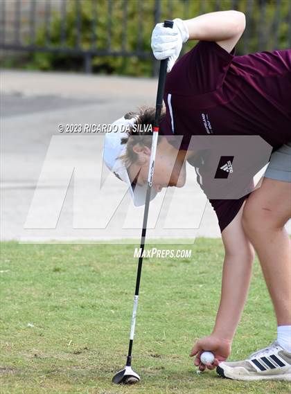 Thumbnail 2 in UIL 2A Boys Golf Finals photogallery.