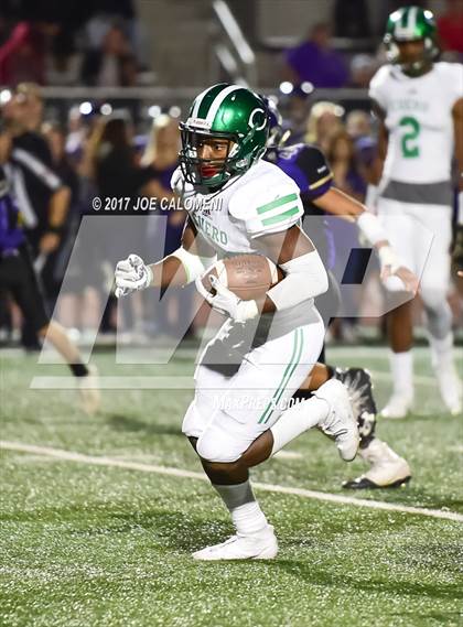 Thumbnail 2 in Cuero vs Navarro (UIL Class 4A-2 Region IV Third Round) photogallery.