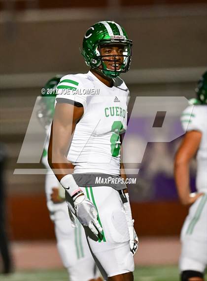 Thumbnail 1 in Cuero vs Navarro (UIL Class 4A-2 Region IV Third Round) photogallery.