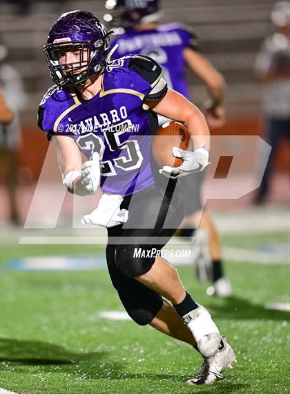Thumbnail 2 in Cuero vs Navarro (UIL Class 4A-2 Region IV Third Round) photogallery.