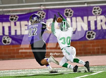 Thumbnail 2 in Cuero vs Navarro (UIL Class 4A-2 Region IV Third Round) photogallery.