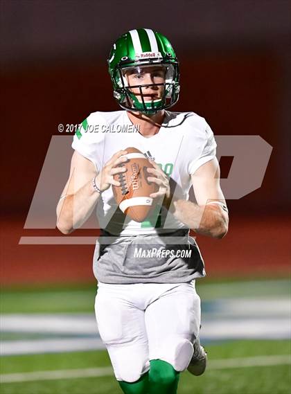 Thumbnail 3 in Cuero vs Navarro (UIL Class 4A-2 Region IV Third Round) photogallery.