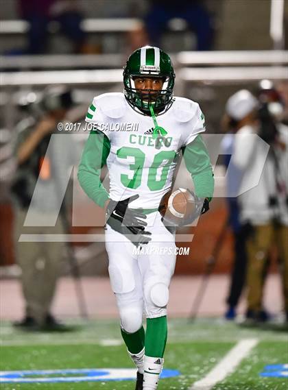 Thumbnail 1 in Cuero vs Navarro (UIL Class 4A-2 Region IV Third Round) photogallery.