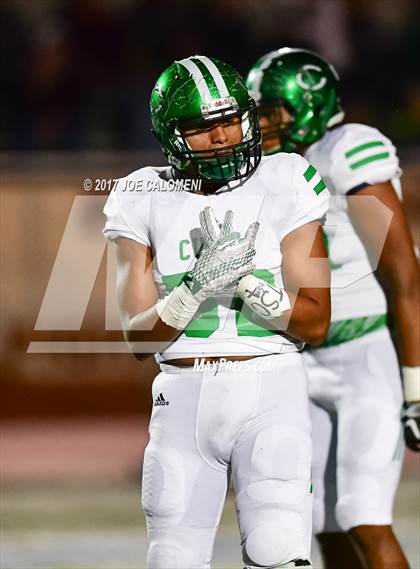 Thumbnail 2 in Cuero vs Navarro (UIL Class 4A-2 Region IV Third Round) photogallery.