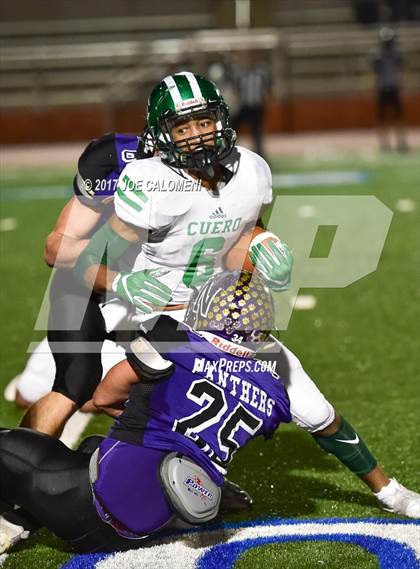 Thumbnail 1 in Cuero vs Navarro (UIL Class 4A-2 Region IV Third Round) photogallery.
