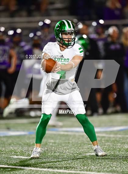 Thumbnail 2 in Cuero vs Navarro (UIL Class 4A-2 Region IV Third Round) photogallery.