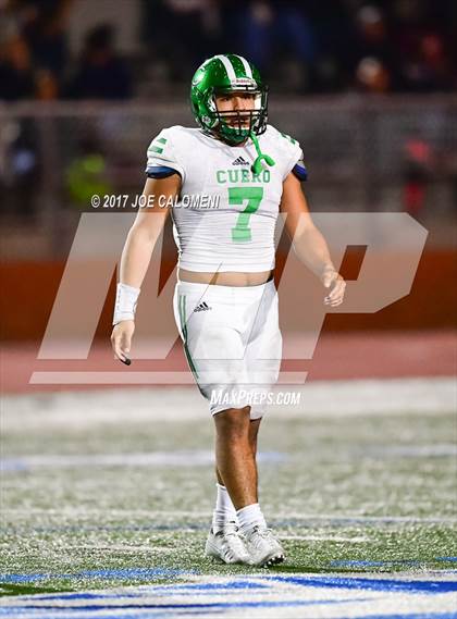 Thumbnail 2 in Cuero vs Navarro (UIL Class 4A-2 Region IV Third Round) photogallery.