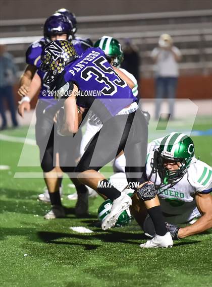 Thumbnail 2 in Cuero vs Navarro (UIL Class 4A-2 Region IV Third Round) photogallery.