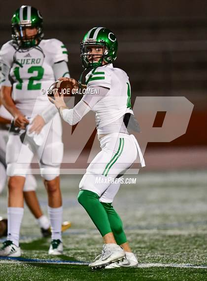 Thumbnail 2 in Cuero vs Navarro (UIL Class 4A-2 Region IV Third Round) photogallery.