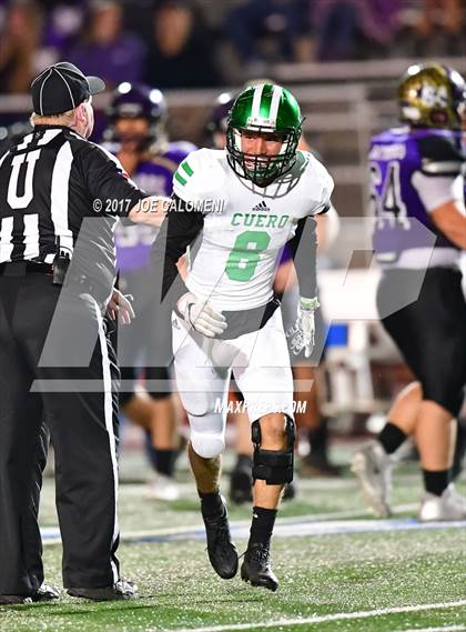 Thumbnail 1 in Cuero vs Navarro (UIL Class 4A-2 Region IV Third Round) photogallery.