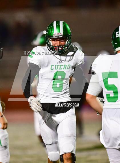 Thumbnail 2 in Cuero vs Navarro (UIL Class 4A-2 Region IV Third Round) photogallery.
