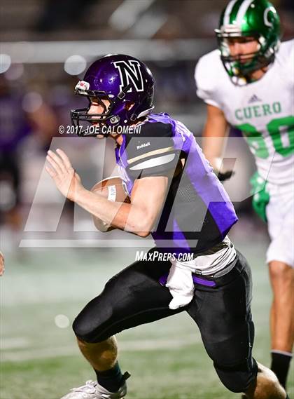 Thumbnail 3 in Cuero vs Navarro (UIL Class 4A-2 Region IV Third Round) photogallery.