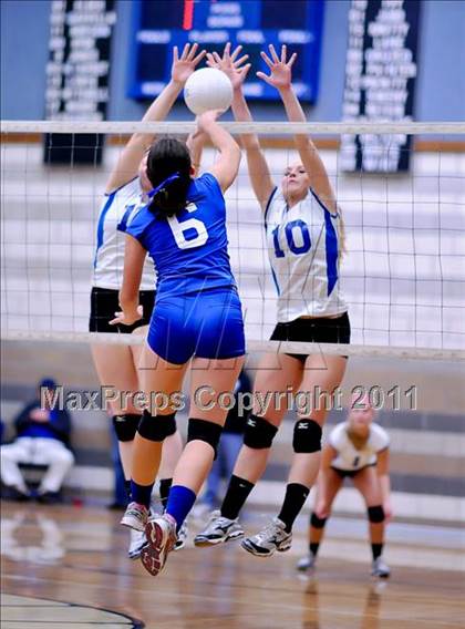 Thumbnail 1 in Rocklin vs. Folsom (CIF SJS Playoffs)  photogallery.
