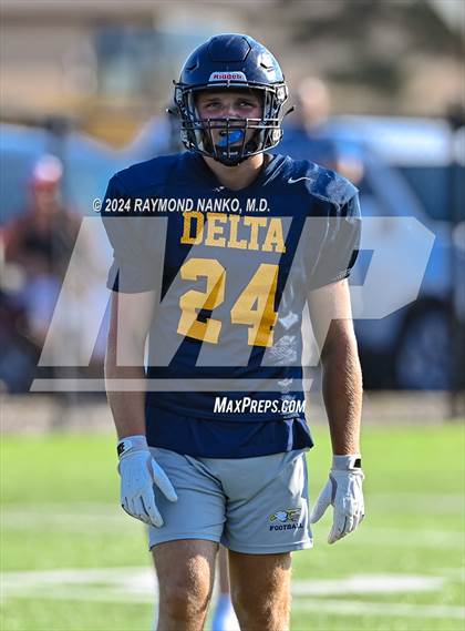 Thumbnail 1 in Oak Hill vs Delta (Grant County Scrimmage) photogallery.