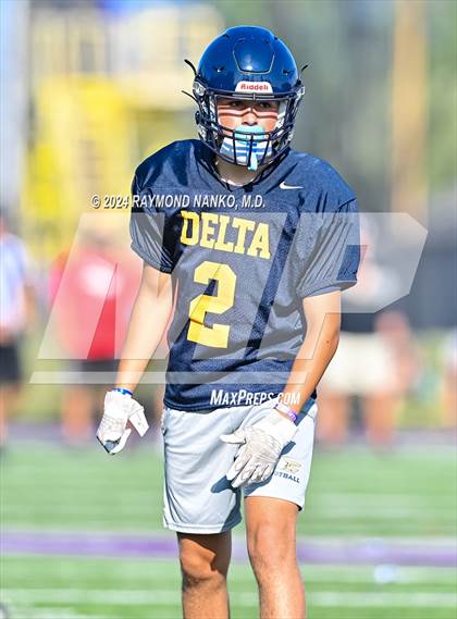 Thumbnail 3 in Oak Hill vs Delta (Grant County Scrimmage) photogallery.