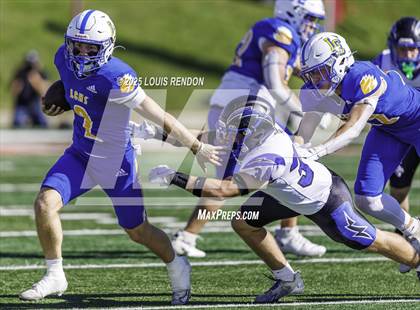 Thumbnail 2 in Lubbock Christian vs. Dallas Christian (TAPPS Division III Final) photogallery.