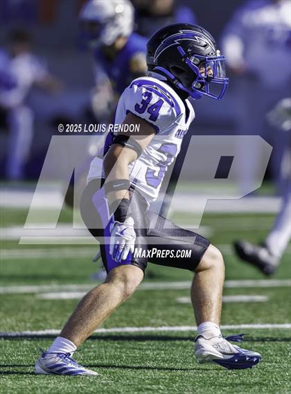 Thumbnail 1 in Lubbock Christian vs. Dallas Christian (TAPPS Division III Final) photogallery.