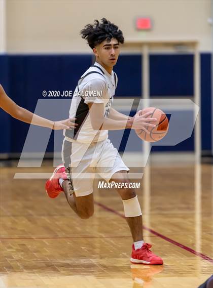 Thumbnail 2 in Highlands vs Jefferson photogallery.