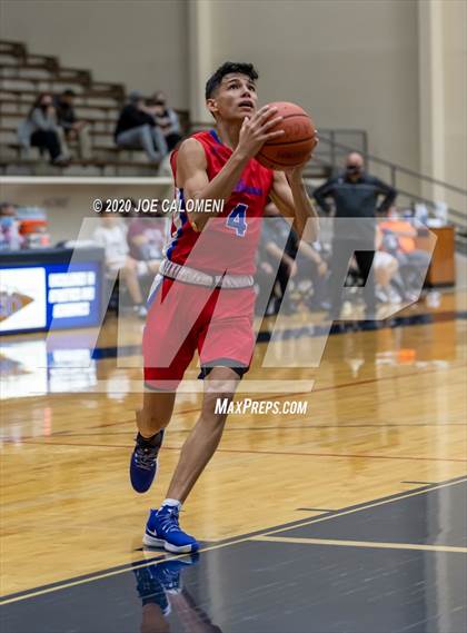 Thumbnail 3 in Highlands vs Jefferson photogallery.