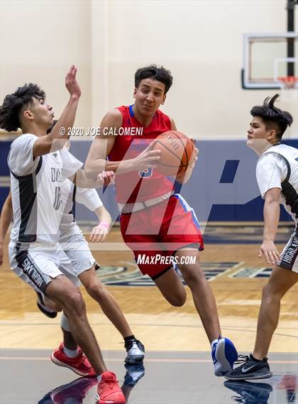 Thumbnail 3 in Highlands vs Jefferson photogallery.