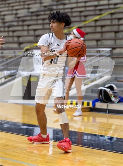 Thumbnail 2 in Highlands vs Jefferson photogallery.
