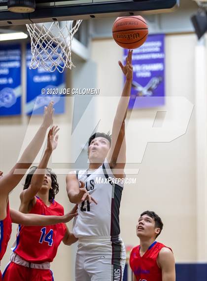 Thumbnail 1 in Highlands vs Jefferson photogallery.
