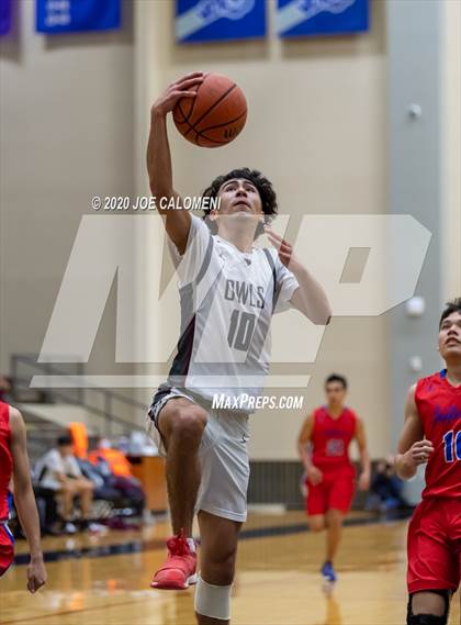 Thumbnail 3 in Highlands vs Jefferson photogallery.