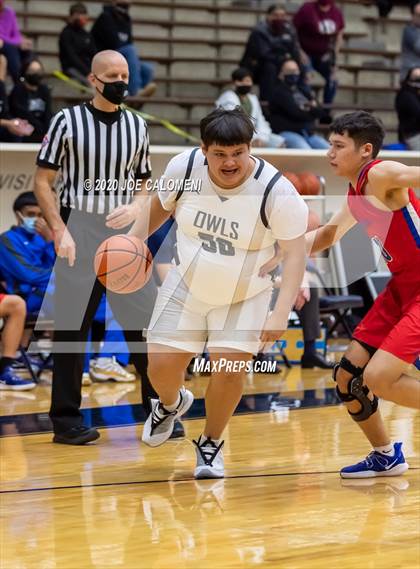 Thumbnail 3 in Highlands vs Jefferson photogallery.