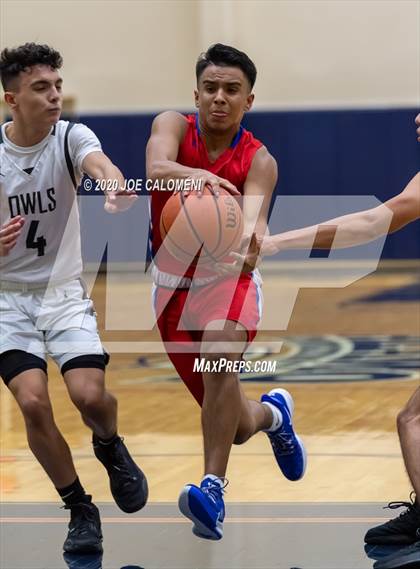 Thumbnail 3 in Highlands vs Jefferson photogallery.