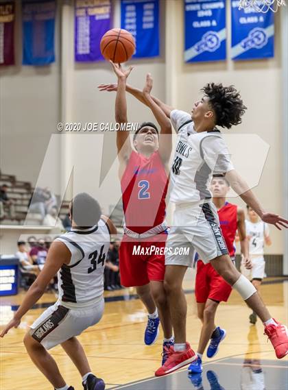 Thumbnail 2 in Highlands vs Jefferson photogallery.