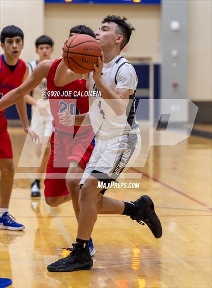 Thumbnail 3 in Highlands vs Jefferson photogallery.