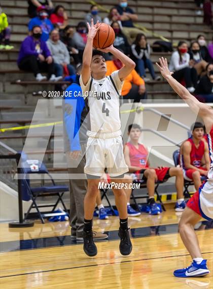 Thumbnail 3 in Highlands vs Jefferson photogallery.