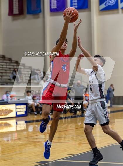 Thumbnail 2 in Highlands vs Jefferson photogallery.