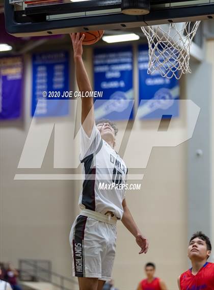 Thumbnail 3 in Highlands vs Jefferson photogallery.