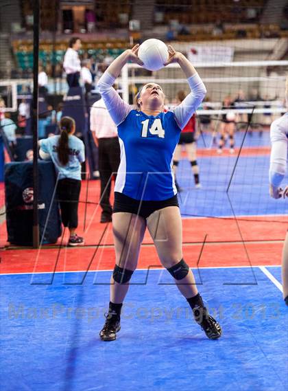 Thumbnail 2 in Cherry Creek vs. Fruita Monument (CHSAA 5A Pool 4) photogallery.