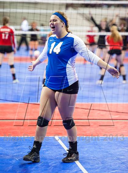 Thumbnail 1 in Cherry Creek vs. Fruita Monument (CHSAA 5A Pool 4) photogallery.