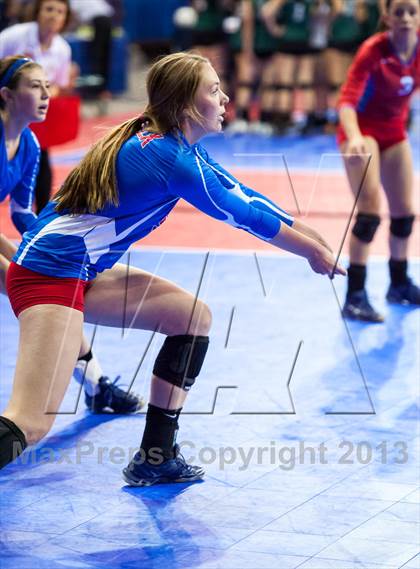 Thumbnail 1 in Cherry Creek vs. Fruita Monument (CHSAA 5A Pool 4) photogallery.