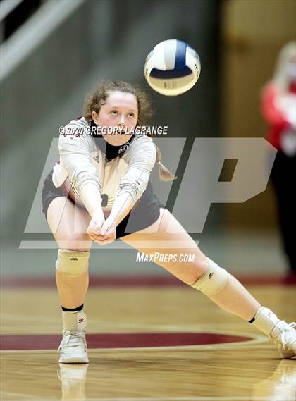 Thumbnail 2 in Crawford vs Iola (UIL 2A Final) photogallery.