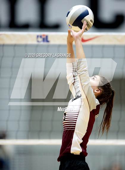 Thumbnail 2 in Crawford vs Iola (UIL 2A Final) photogallery.