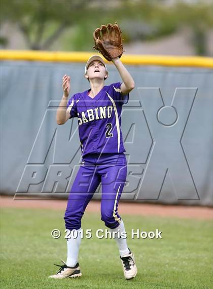 Thumbnail 3 in Nogales vs. Sabino (Tucson Badger Invitational) photogallery.