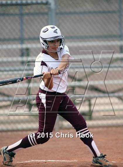 Thumbnail 3 in Nogales vs. Sabino (Tucson Badger Invitational) photogallery.