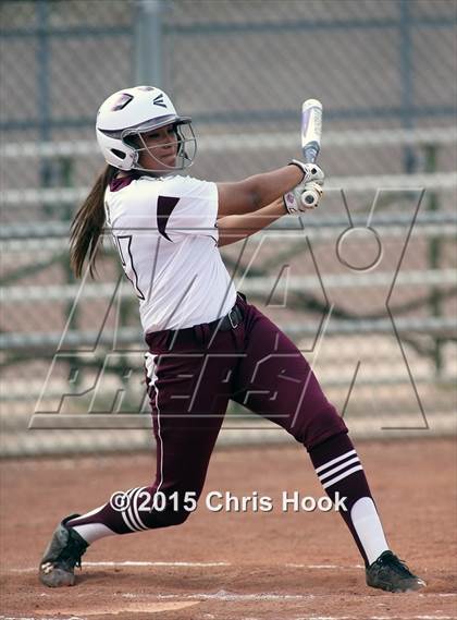 Thumbnail 1 in Nogales vs. Sabino (Tucson Badger Invitational) photogallery.