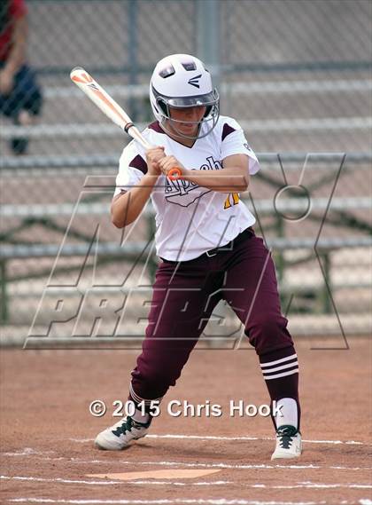 Thumbnail 3 in Nogales vs. Sabino (Tucson Badger Invitational) photogallery.