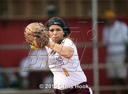 Thumbnail 1 in Nogales vs. Sabino (Tucson Badger Invitational) photogallery.
