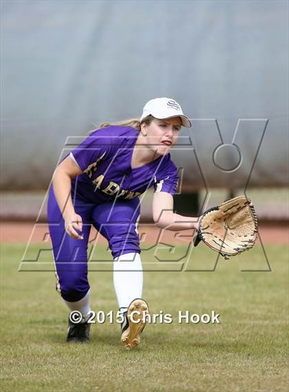 Thumbnail 3 in Nogales vs. Sabino (Tucson Badger Invitational) photogallery.