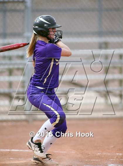 Thumbnail 1 in Nogales vs. Sabino (Tucson Badger Invitational) photogallery.