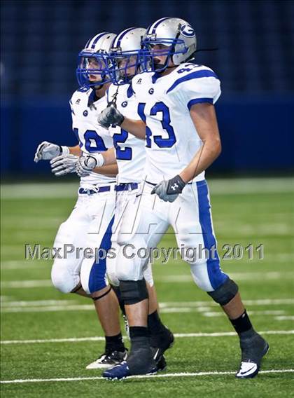 Thumbnail 1 in Georgetown vs. Harker Heights (Dave Campbell's Texas Football Classic) photogallery.