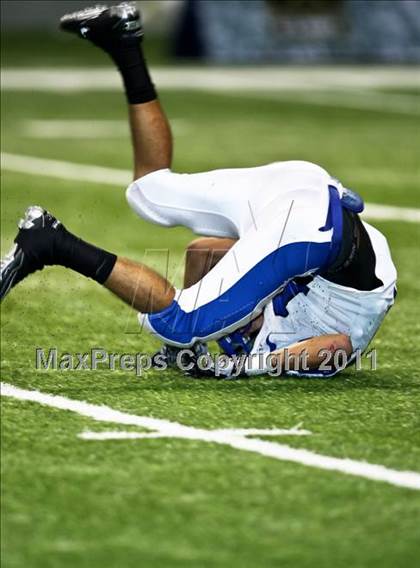 Thumbnail 3 in Georgetown vs. Harker Heights (Dave Campbell's Texas Football Classic) photogallery.